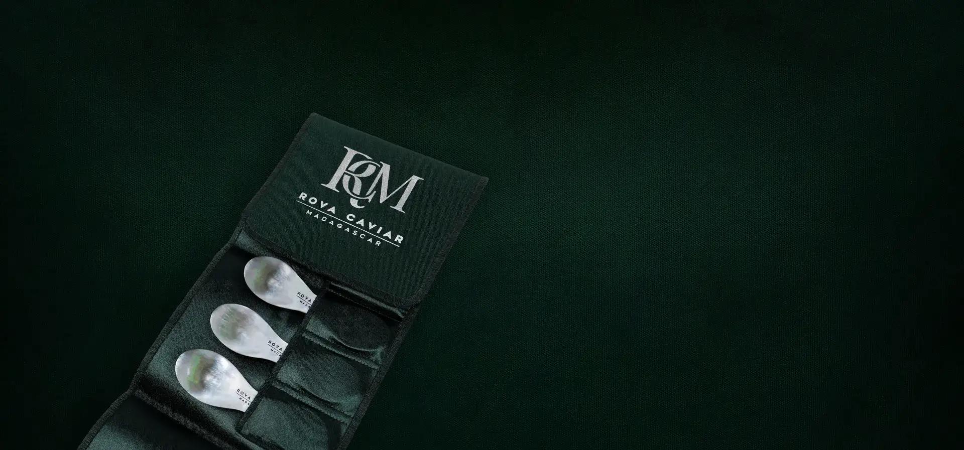 Cuillères en nacre - Rova Caviar